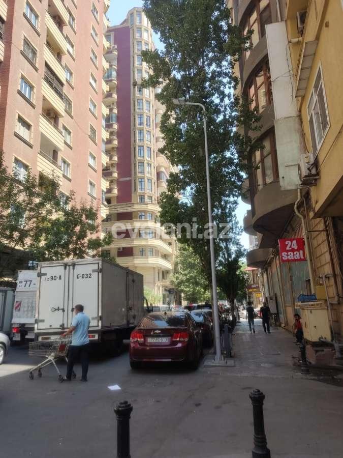 Satılır, yeni tikili, 3 otaqlı, 165 m², Bakı, Nəsimi r, 28 may m.
