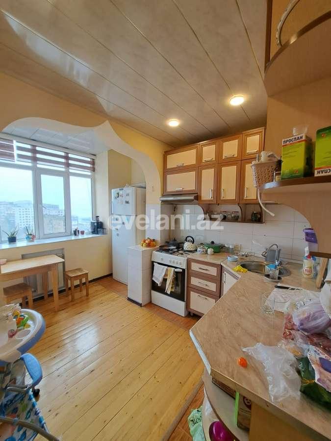 Sale, old building, 3 room, 80 m², Baku, Khatai r, Hazi Aslanov m.