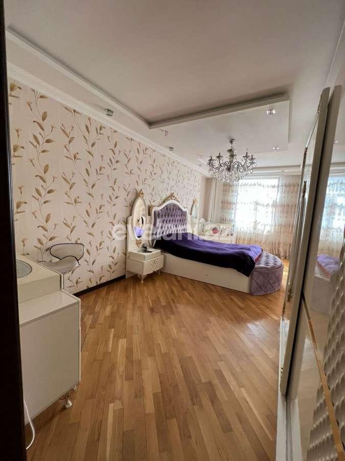 Satılır, yeni tikili, 3 otaqlı, 140 m², Bakı, Binəqədi r, 9-cu mikrorayon q.