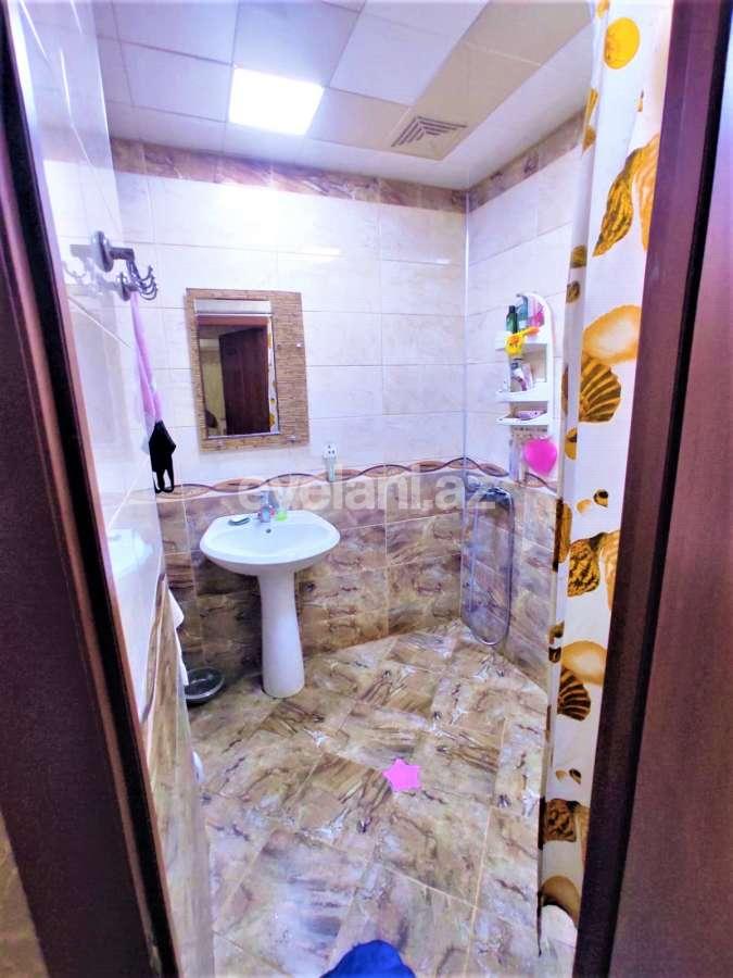 Sale, old building, 3 room, 80 m², Baku, Khatai r, Hazi Aslanov m.