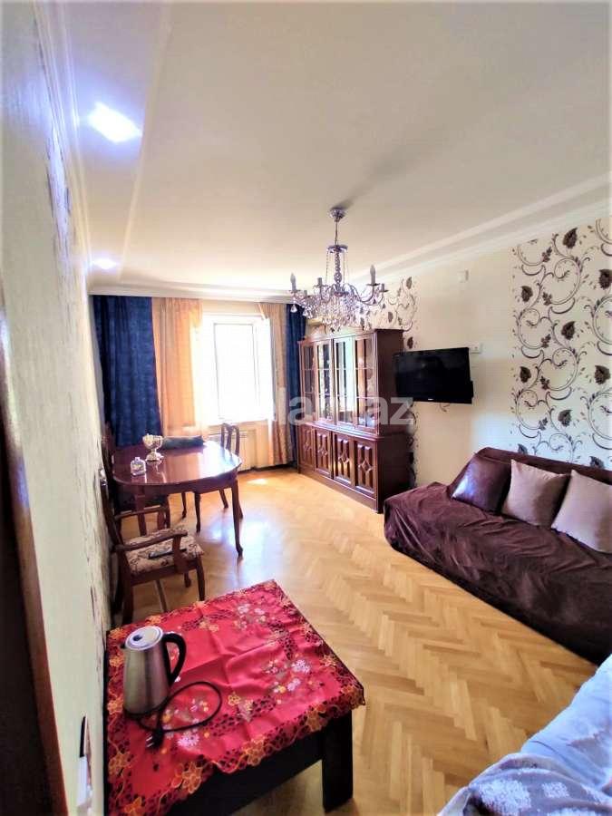 Sale, old building, 3 room, 80 m², Baku, Khatai r, Hazi Aslanov m.