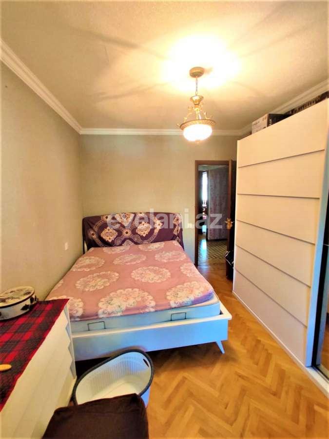 Sale, old building, 3 room, 80 m², Baku, Khatai r, Hazi Aslanov m.