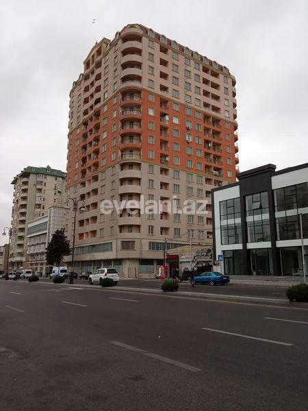 Sale, old building, 3 room, 143 m², Baku, Yasamal r, Inshaatchilar m.