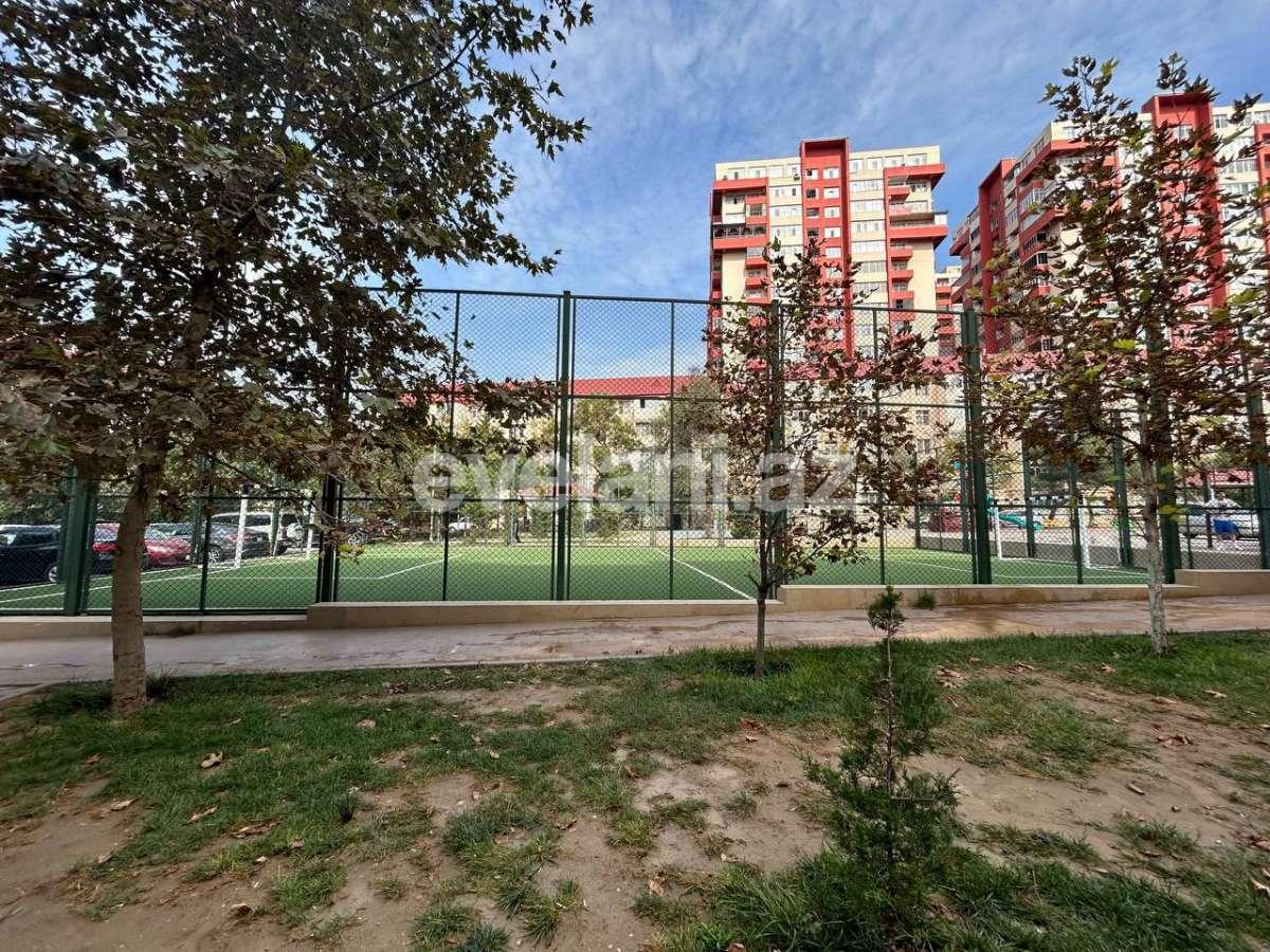 Satılır, köhnə tikili, 3 otaqlı, 71 m², Bakı, Nizami r, 8-ci kilometr q, Neftçilər m.