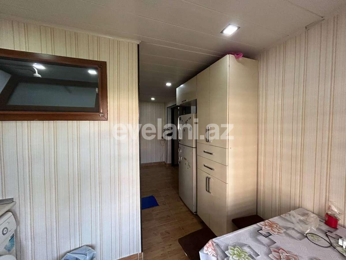 Satılır, köhnə tikili, 3 otaqlı, 71 m², Bakı, Nizami r, 8-ci kilometr q, Neftçilər m.