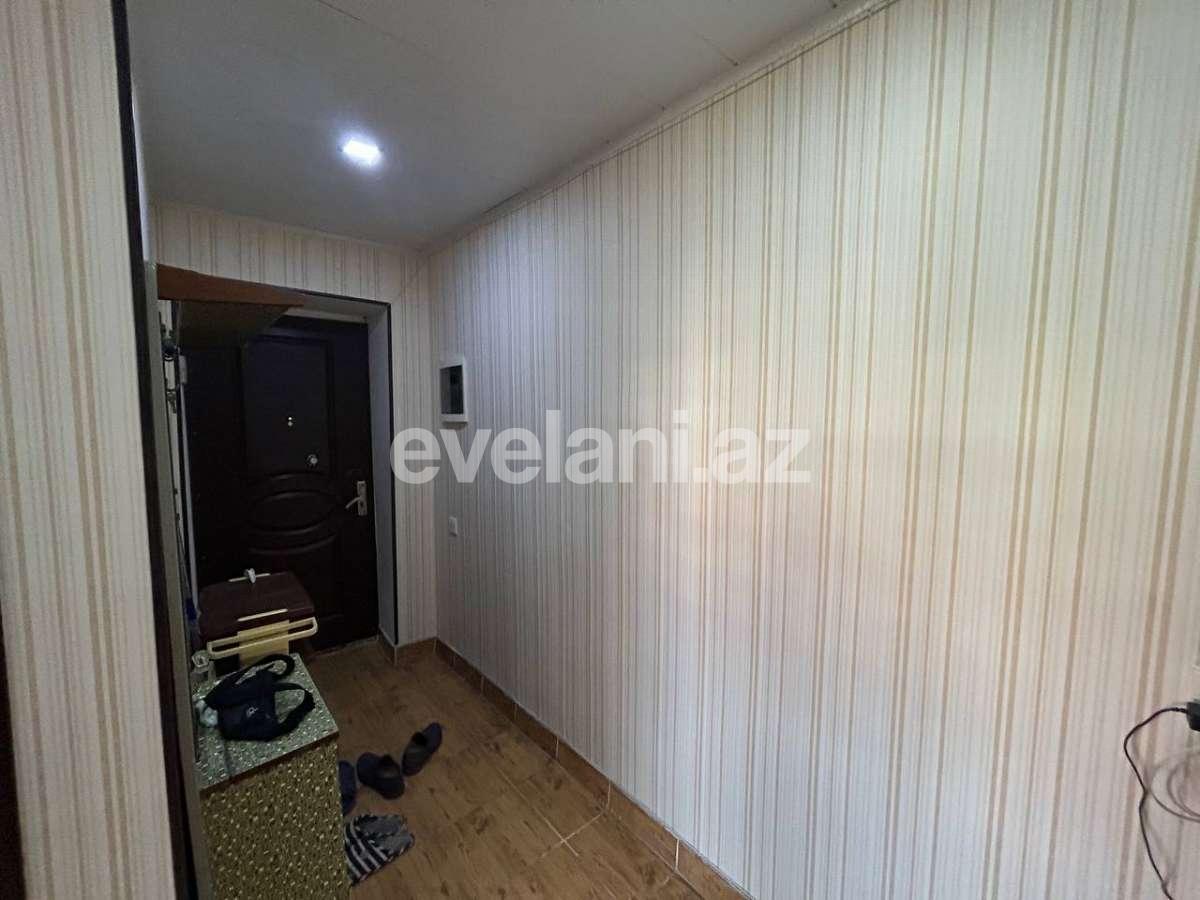 Satılır, köhnə tikili, 3 otaqlı, 71 m², Bakı, Nizami r, 8-ci kilometr q, Neftçilər m.