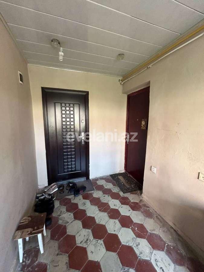 Satılır, köhnə tikili, 3 otaqlı, 71 m², Bakı, Nizami r, 8-ci kilometr q, Neftçilər m.
