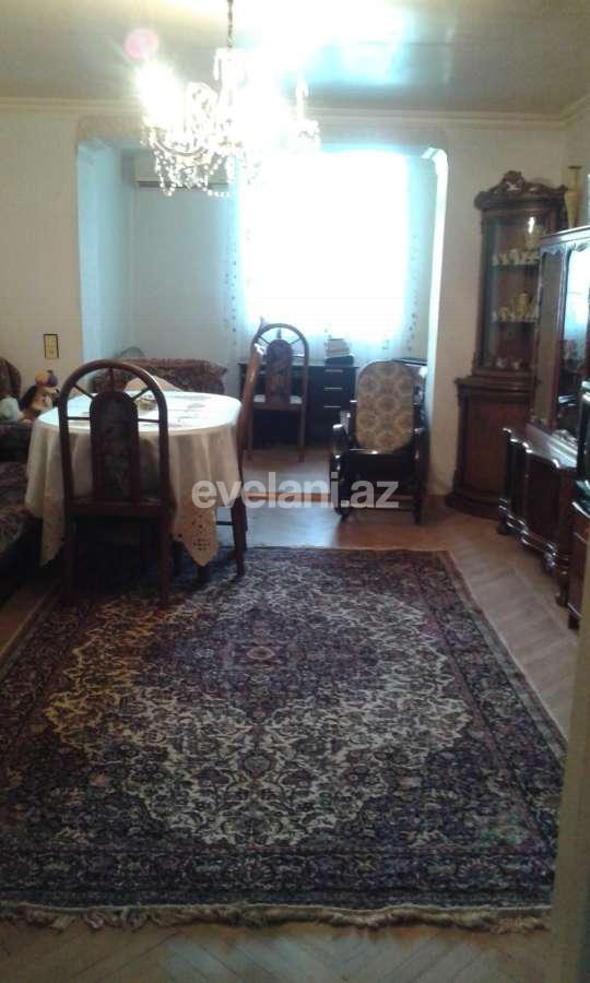 Satılır, köhnə tikili, 2 otaqlı, 60 m², Bakı, Nəsimi r, Nizami m.