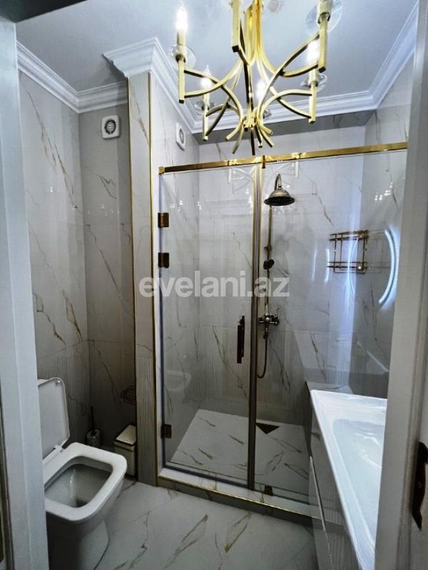 Satılır, yeni tikili, 2 otaqlı, 70 m², Bakı, Nizami r, 8-ci kilometr q, Neftçilər m.