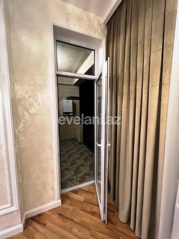 Satılır, yeni tikili, 2 otaqlı, 70 m², Bakı, Nizami r, 8-ci kilometr q, Neftçilər m.