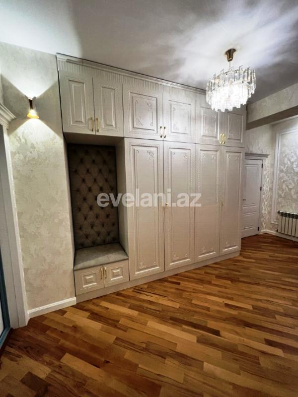 Satılır, yeni tikili, 2 otaqlı, 70 m², Bakı, Nizami r, 8-ci kilometr q, Neftçilər m.