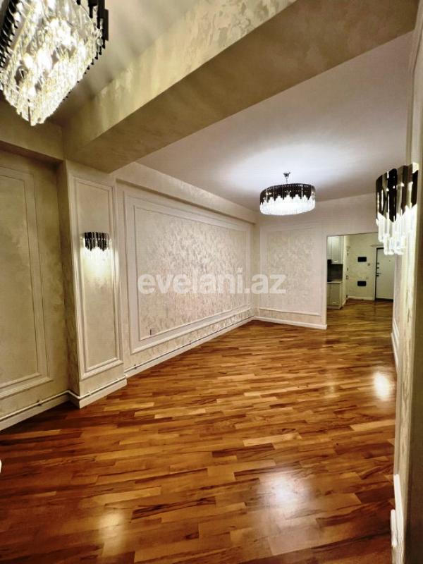 Satılır, yeni tikili, 2 otaqlı, 70 m², Bakı, Nizami r, 8-ci kilometr q, Neftçilər m.