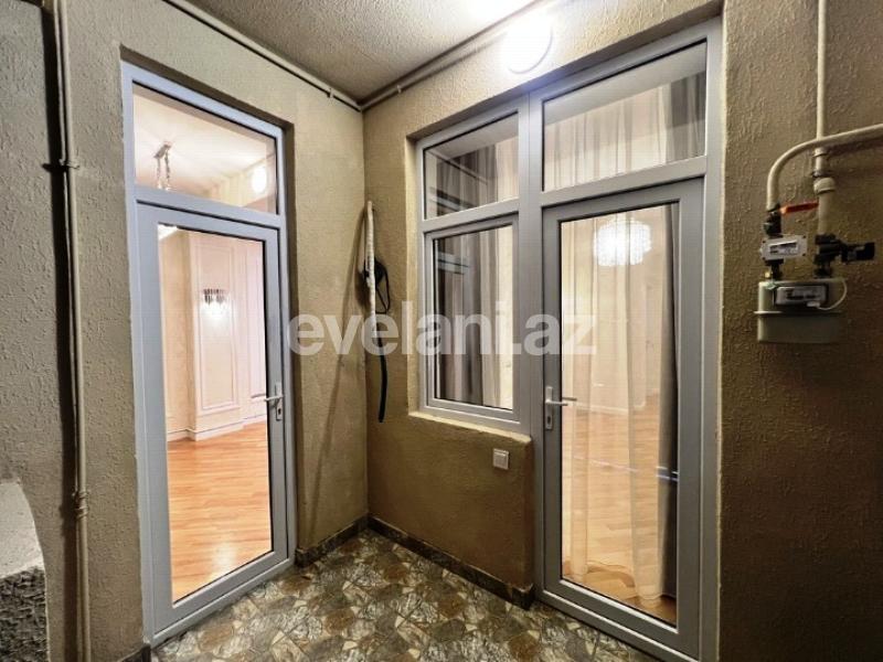 Satılır, yeni tikili, 2 otaqlı, 70 m², Bakı, Nizami r, 8-ci kilometr q, Neftçilər m.