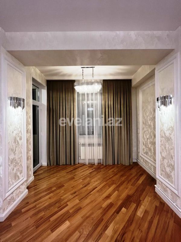 Satılır, yeni tikili, 2 otaqlı, 70 m², Bakı, Nizami r, 8-ci kilometr q, Neftçilər m.