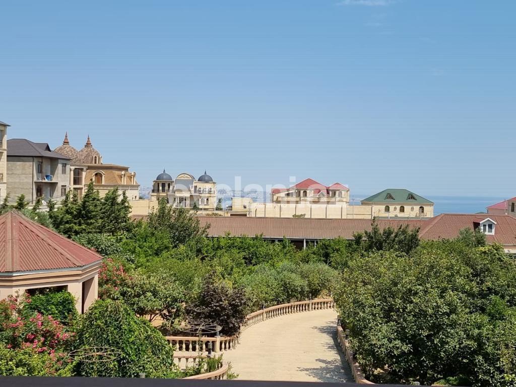 Kirayə verilir, həyət evi / bağ, 6 otaqlı, 500 m², Bakı