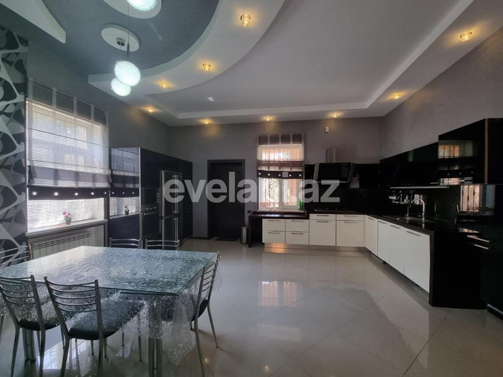Kirayə verilir, həyət evi / bağ, 6 otaqlı, 500 m², Bakı