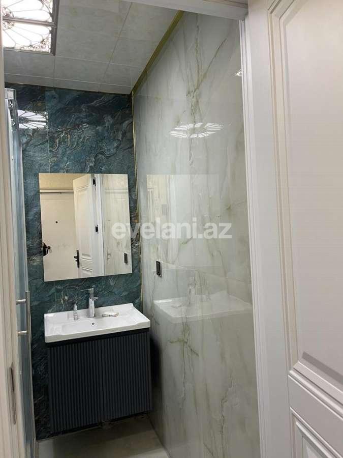 Rent, old building, 3 room, 80 m², Baku, Khatai r, Hazi Aslanov m.