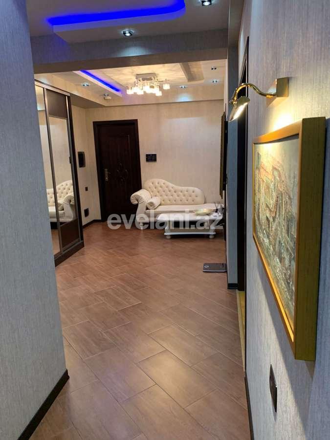 Kirayə verilir, yeni tikili, 3 otaqlı, 130 m², Bakı, Xətai r, Şah İsmayıl Xətai m.