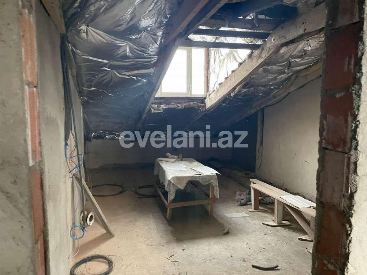 Satılır, köhnə tikili, 5 otaqlı, 110 m², Bakı, Səbail r, Sahil m.