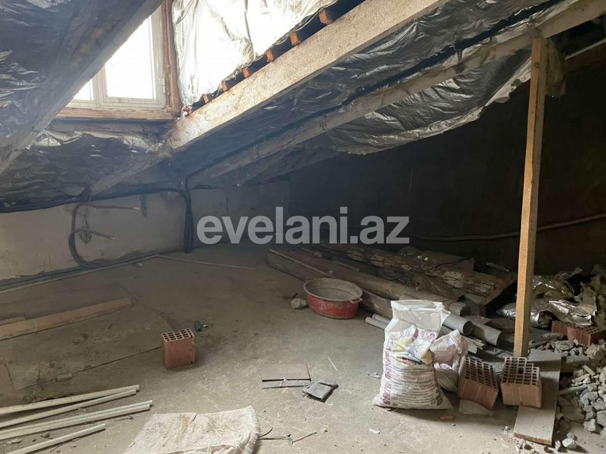 Satılır, köhnə tikili, 5 otaqlı, 110 m², Bakı, Səbail r, Sahil m.