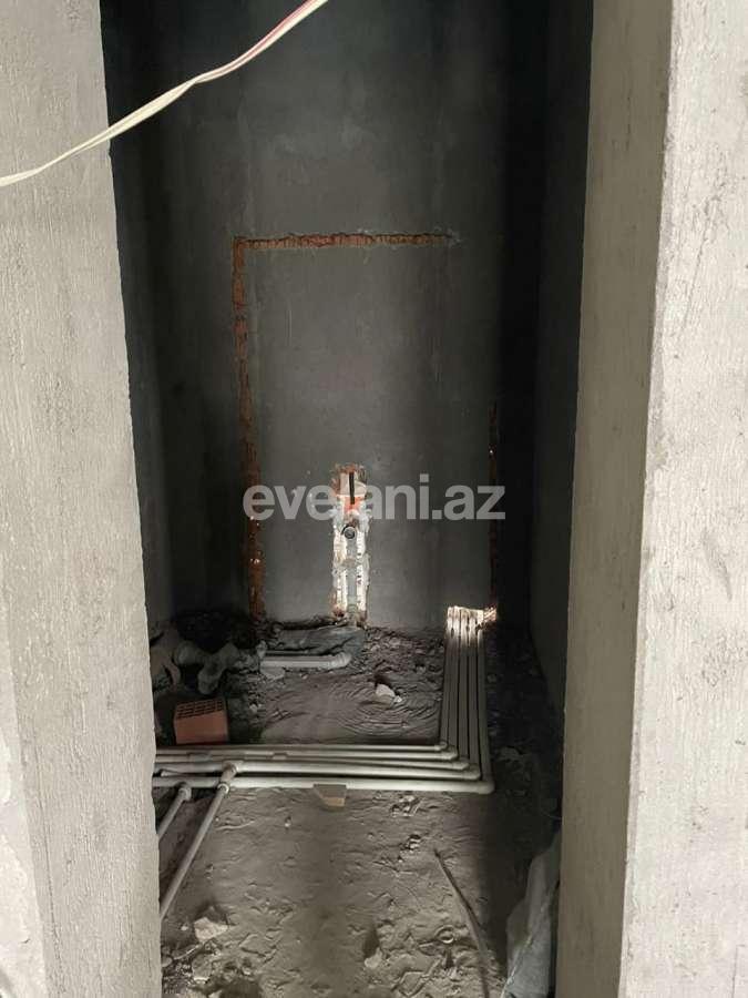 Satılır, köhnə tikili, 5 otaqlı, 110 m², Bakı, Səbail r, Sahil m.