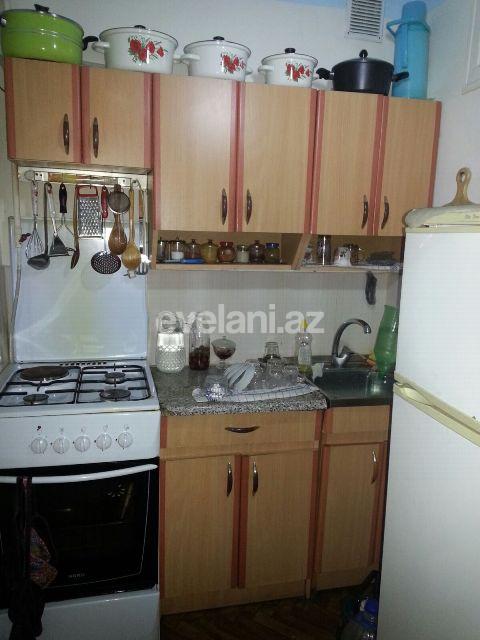 Satılır, həyət evi / bağ, 4 otaqlı, 170 m², Bakı, Binəqədi r, Azadlıq prospekti m.