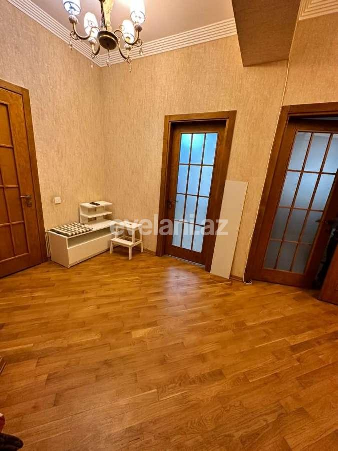 Kirayə verilir, yeni tikili, 3 otaqlı, 140 m², Bakı, Binəqədi r.