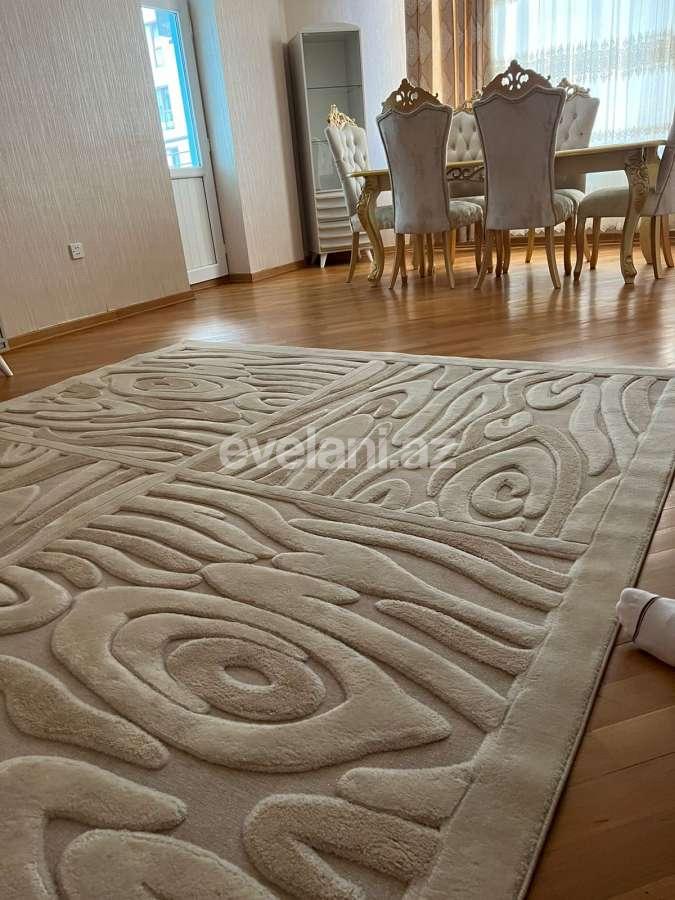 Kirayə verilir, yeni tikili, 3 otaqlı, 140 m², Bakı, Binəqədi r.