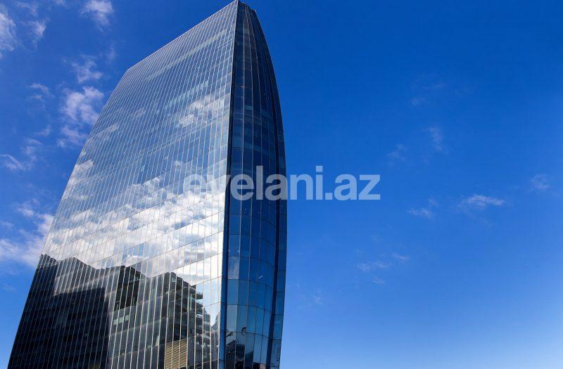 Rent, old building, 3 room, 90 m², Baku, Khatai r, Shah Ismail Khatai m.