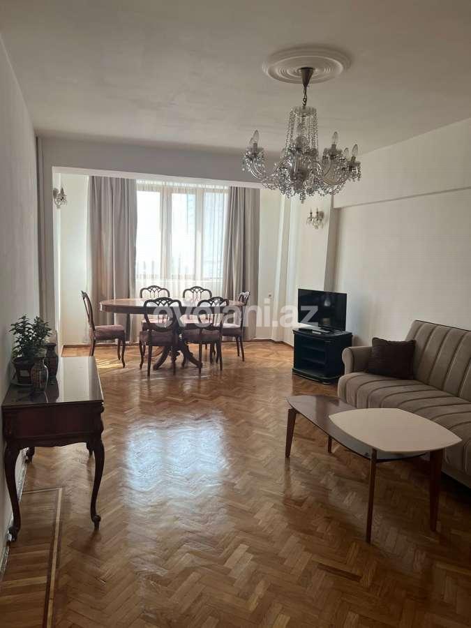 Rent, old building, 3 room, 90 m², Baku, Khatai r, Shah Ismail Khatai m.