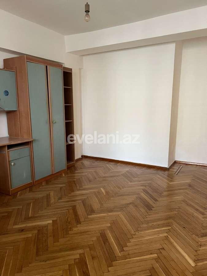 Rent, old building, 3 room, 90 m², Baku, Khatai r, Shah Ismail Khatai m.
