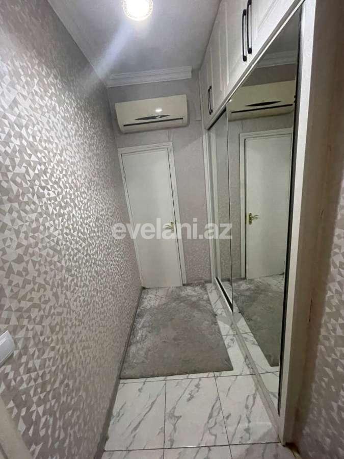 Satılır, köhnə tikili, 2 otaqlı, 40 m², Bakı, Nəsimi r, 3-cü mikrorayon q, Memar Əcəmi m.