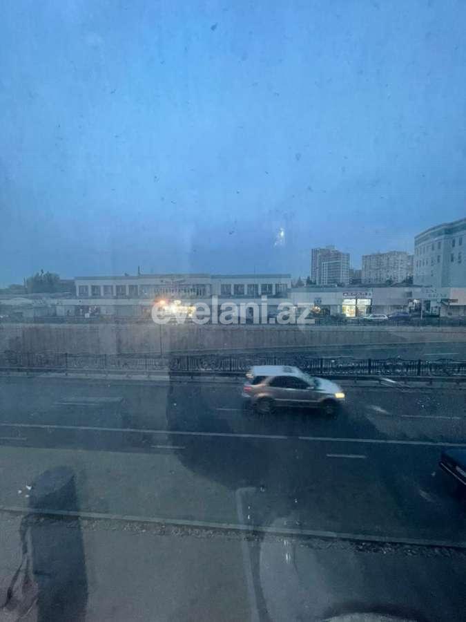 Satılır, köhnə tikili, 2 otaqlı, 40 m², Bakı, Nəsimi r, 3-cü mikrorayon q, Memar Əcəmi m.