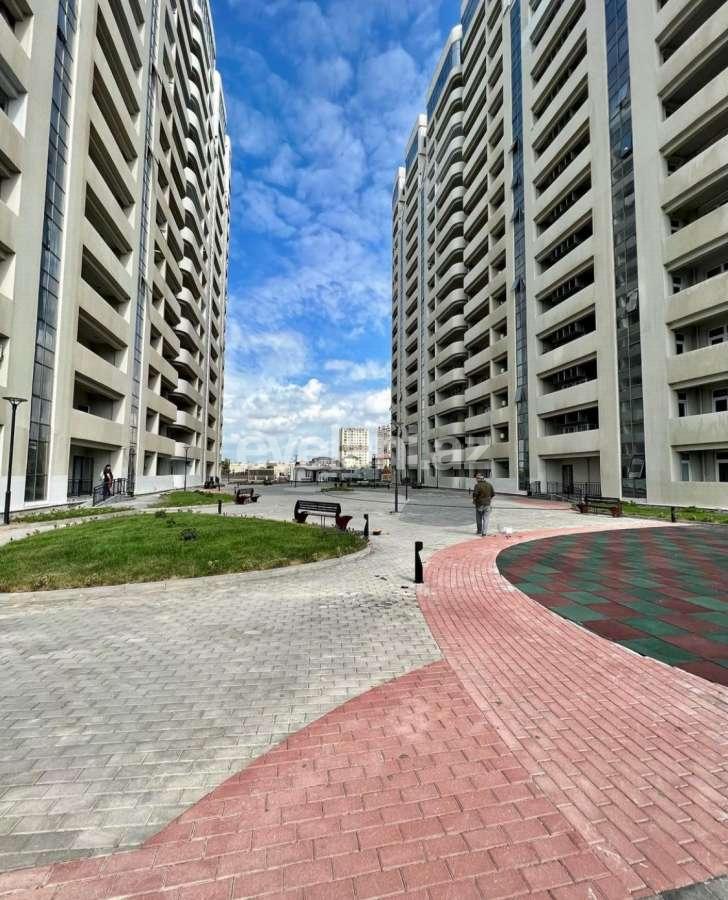 Satılır, yeni tikili, 2 otaqlı, 100 m², Bakı, Xətai r, Həzi Aslanov m.
