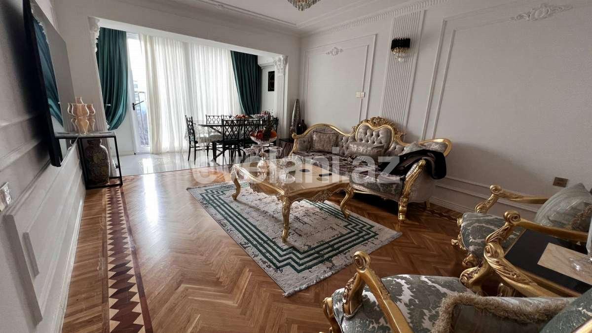 Rent, old building, 4 room, 131 m², Baku, Nasimi r, 20 yanvar m.
