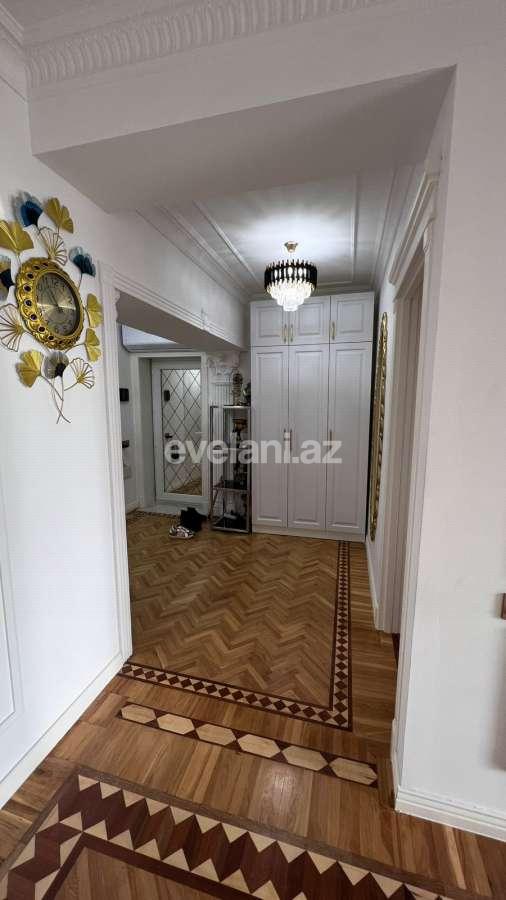 Rent, old building, 4 room, 131 m², Baku, Nasimi r, 20 yanvar m.