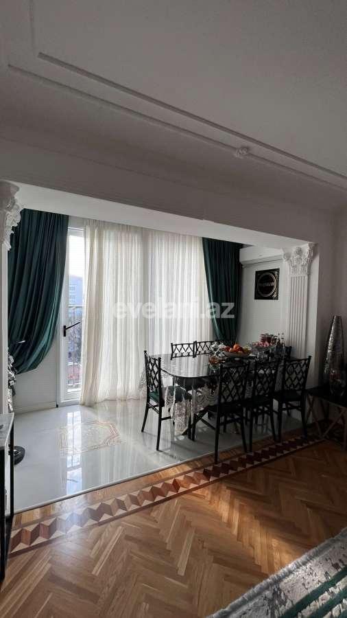 Rent, old building, 4 room, 131 m², Baku, Nasimi r, 20 yanvar m.