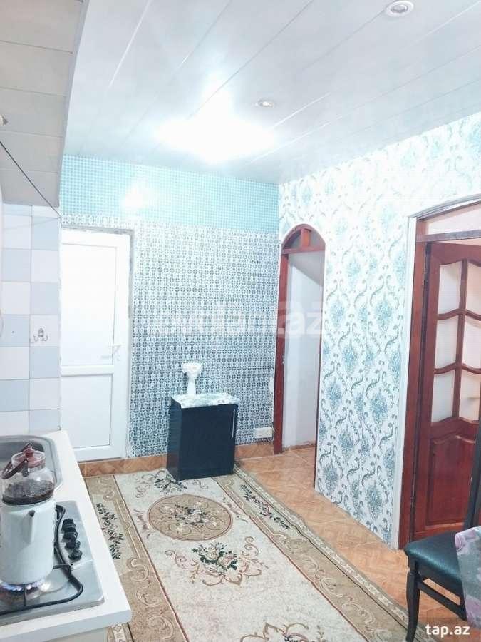 Kirayə verilir, köhnə tikili, 3 otaqlı, 100 m², Bakı, Səbail r, İçəri Şəhər m.