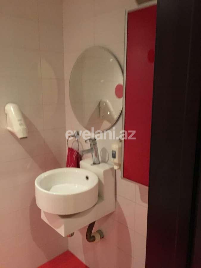 Satılır, köhnə tikili, 5 otaqlı, 88 m², Bakı, Nərimanov r, Nəriman Nərimanov m.