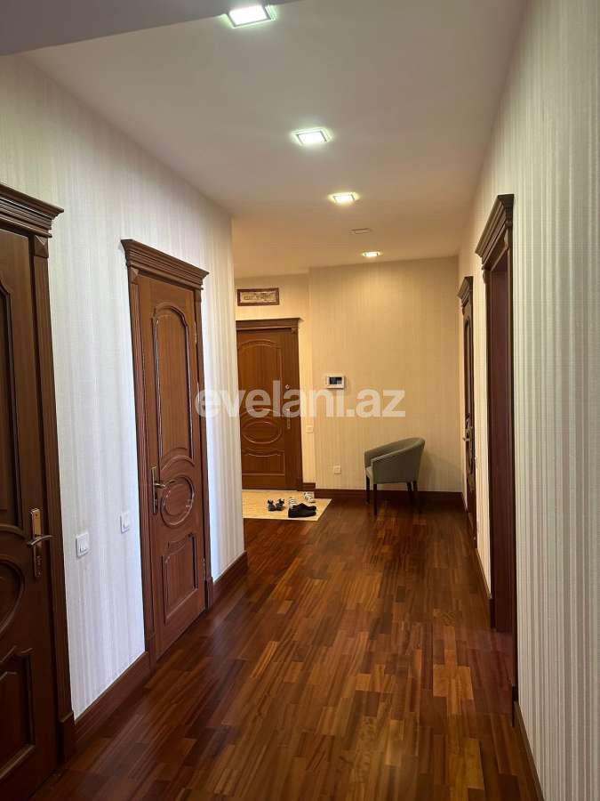 Сдаётся, новостройка, 3-комнаты, 196 m², Баку, Хатаинский r, Шах Исмаил Хатаи m.