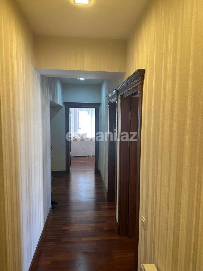 Сдаётся, новостройка, 3-комнаты, 196 m², Баку, Хатаинский r, Шах Исмаил Хатаи m.