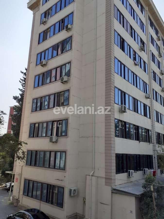 Satılır, köhnə tikili, 1 otaqlı, 46 m², Bakı, Binəqədi r, Azadlıq prospekti m.