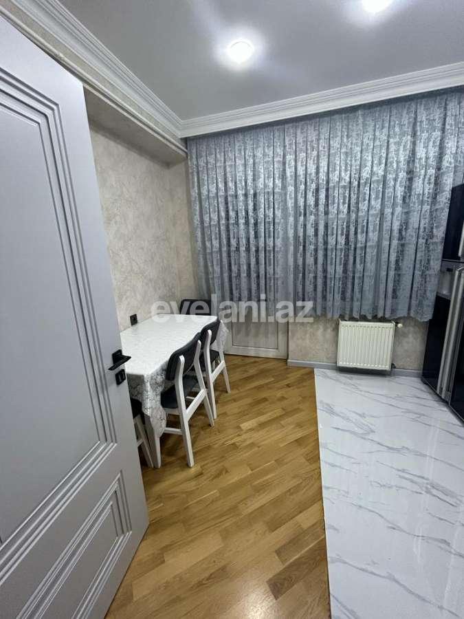 Сдаётся, вторичка, 4-комнаты, 95 m², Баку, Хатаинский r, Шах Исмаил Хатаи m.