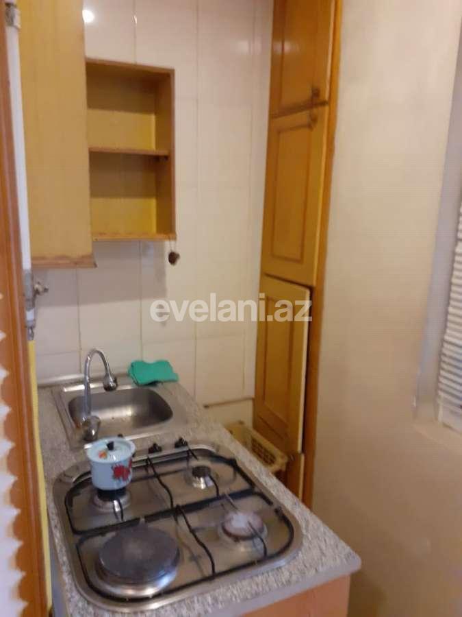 Satılır, köhnə tikili, 1 otaqlı, 45 m², Bakı, Binəqədi r, Azadlıq prospekti m.