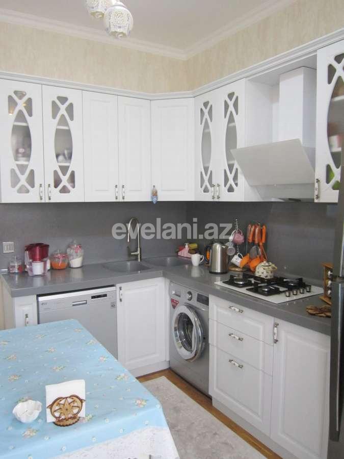 Satılır, yeni tikili, 3 otaqlı, 79 m², Bakı, Nizami r, Qara Qarayev m.