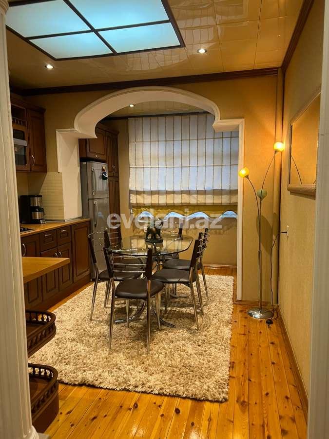 Kirayə verilir, köhnə tikili, 2 otaqlı, 65 m², Bakı, Sabunçu r, Bakıxanov q.