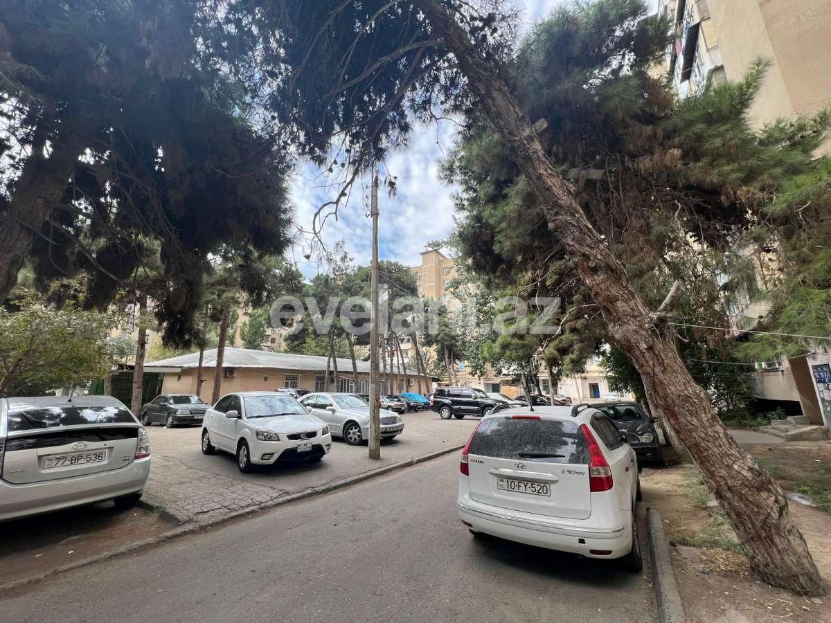 Satılır, köhnə tikili, 2 otaqlı, 50 m², Bakı, Xətai r, Həzi Aslanov q, Həzi Aslanov m.