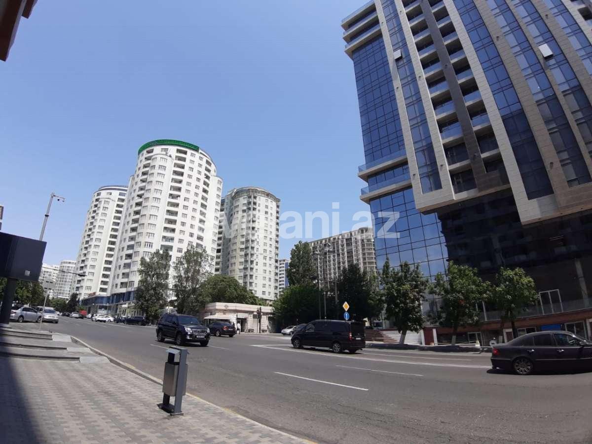 Satılır, yeni tikili, 5 otaqlı, 218 m², Bakı, Nəsimi r, 28 may m.