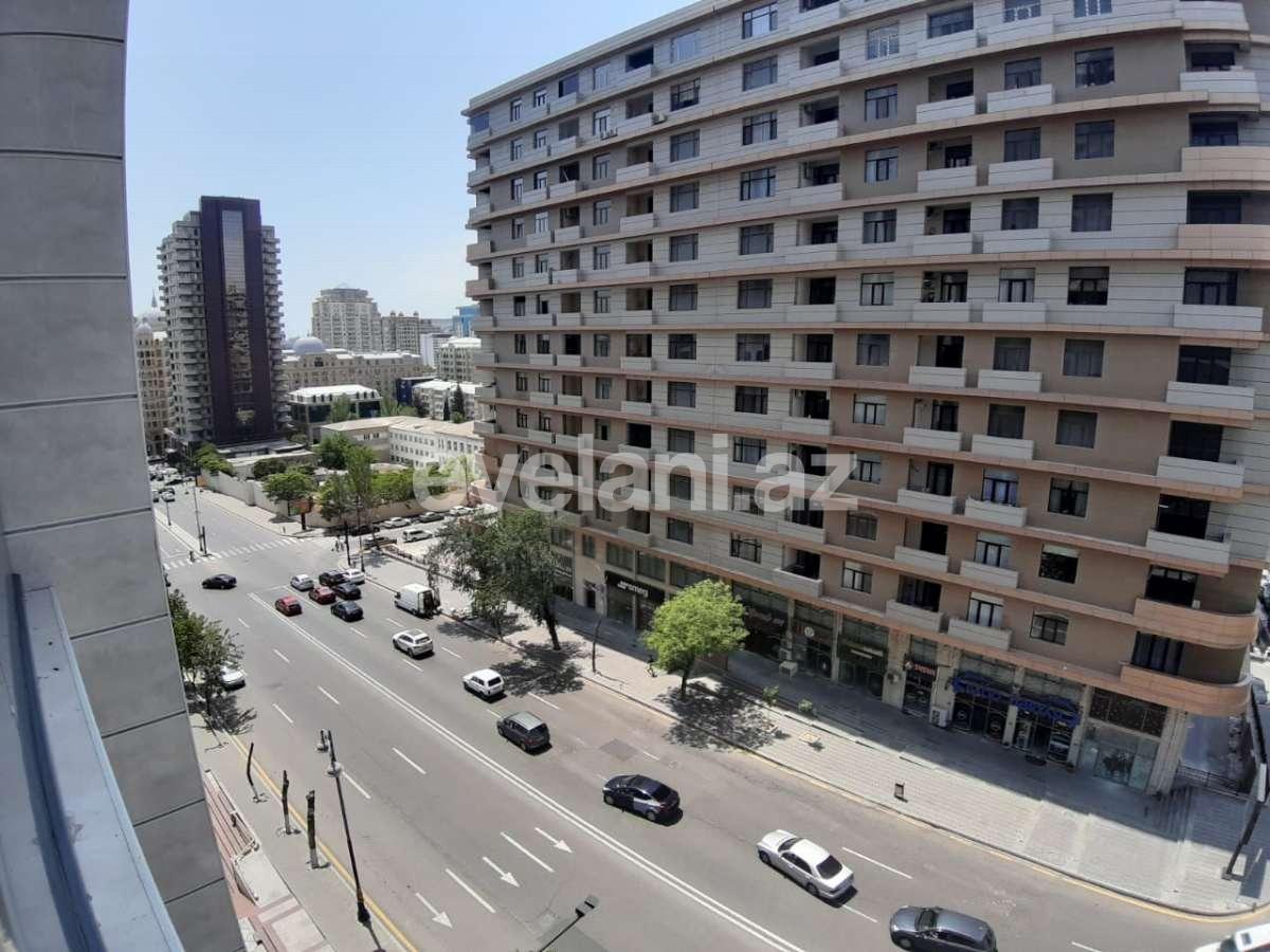 Satılır, yeni tikili, 5 otaqlı, 218 m², Bakı, Nəsimi r, 28 may m.