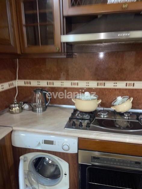 Сдаётся, вторичка, 2-комнаты, 82 m², Баку, Ясамальский r, Ясамал p, Элмляр Академиясы m.